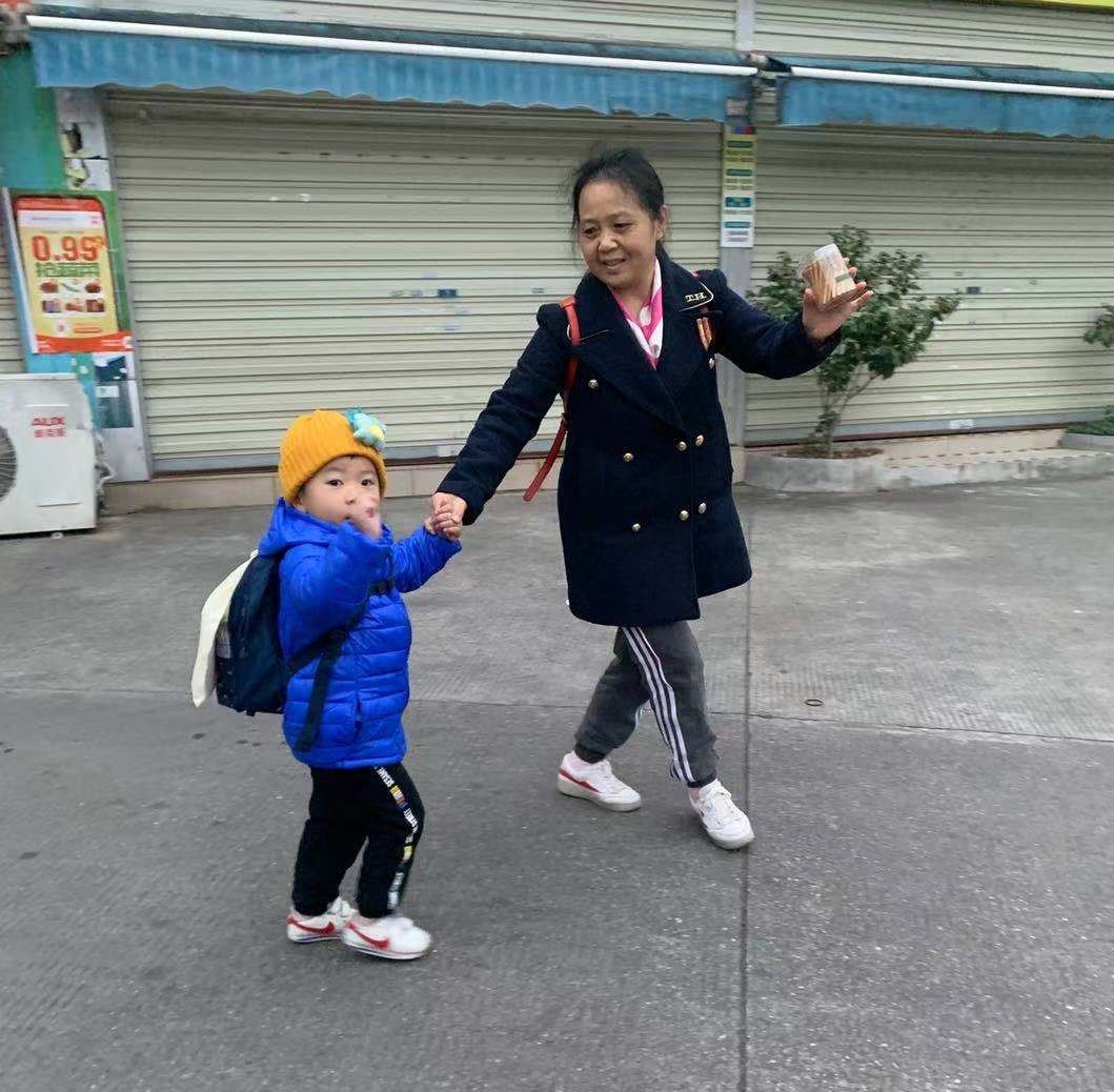 去幼儿园三天不拉粑粑,不拉粑粑的宝宝推拿