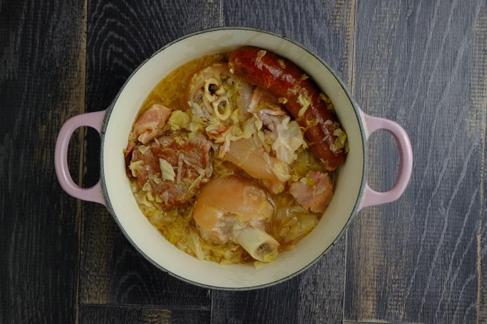 原来欧美人喜欢这样炖肉，简单美味又馋人，一大锅都不够吃