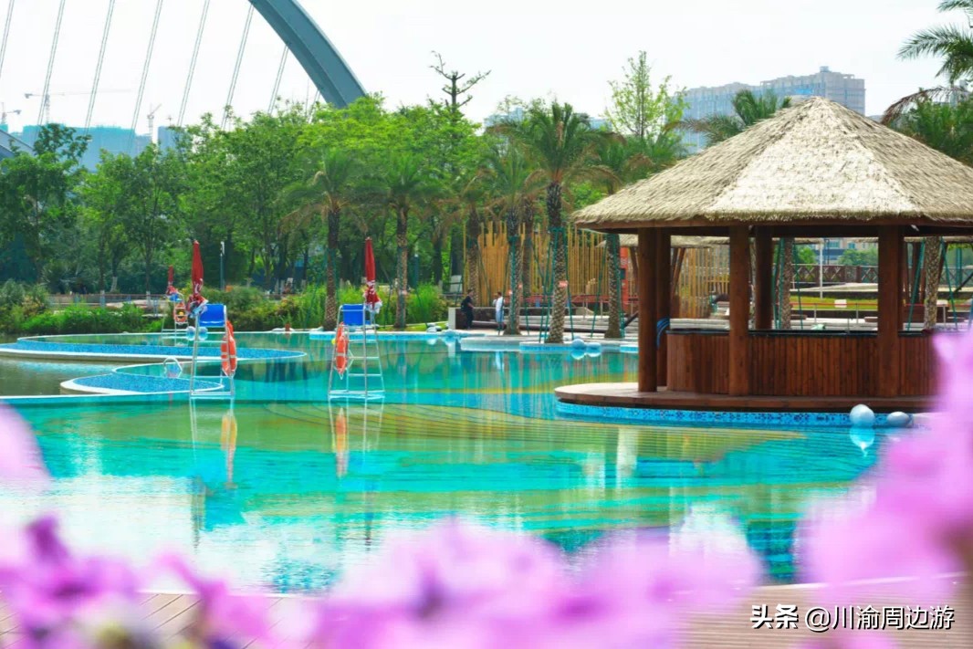 四川无边际游泳池景点,马尔代夫大的私人游泳池