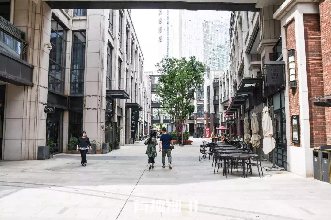 郑州地铁五号线游玩攻略秋季,郑州地铁与5号线沿途有哪些景点