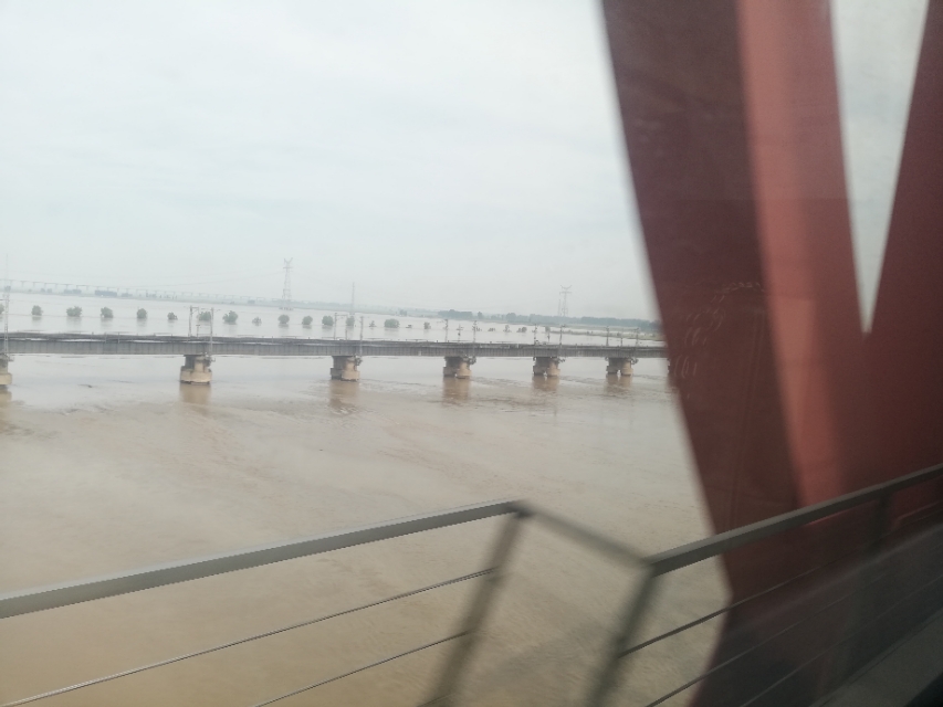 失信人能坐t字头车吗,失信人员是否可以乘坐d字头卧铺