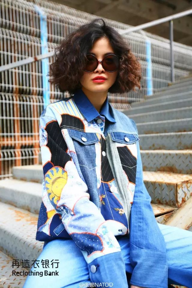 中国人只会跟风买名牌？80后女孩用旧衣改造成潮牌，燃炸上海滩