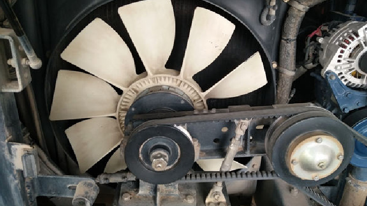 引擎高温提示是什么原因,引擎过热怎么临时解决