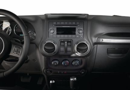 汽车音响有电流声怎么解决,音响唱歌有电流声怎么解决