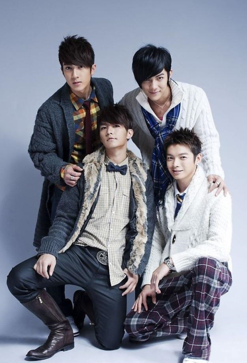 早年飞轮海的近况,飞轮海组合有多红