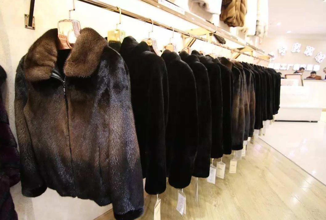 皮革皮草行业现状,江南皮革厂倒闭了原故事