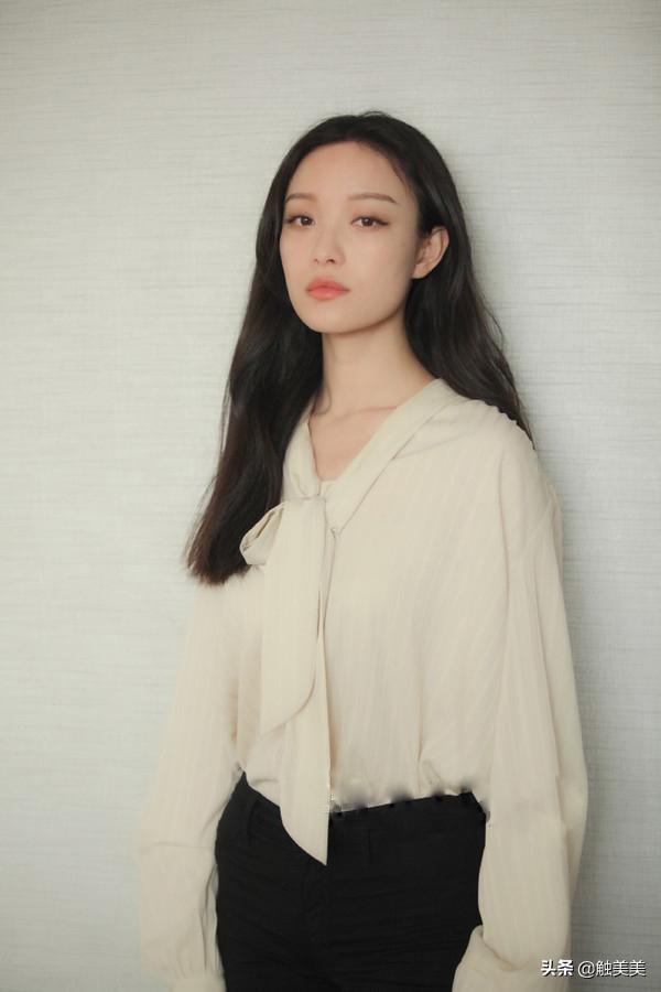 解读香奈儿明星款式,教你挑选高品质衬衣,这个夏天让时尚满格