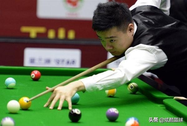 “空虚”的足球,篮球迷们,这些项目也值得你们去热爱