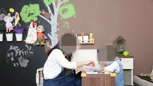 珠海俩夫妻宅家25天没敢出门，昨天突然赶往医院竟惊动警察！丈夫当场被吓坏！