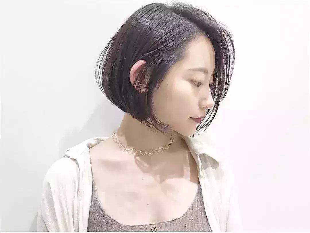 大脸国字脸适合的短发发型,大脸妹子最适合的四款发型