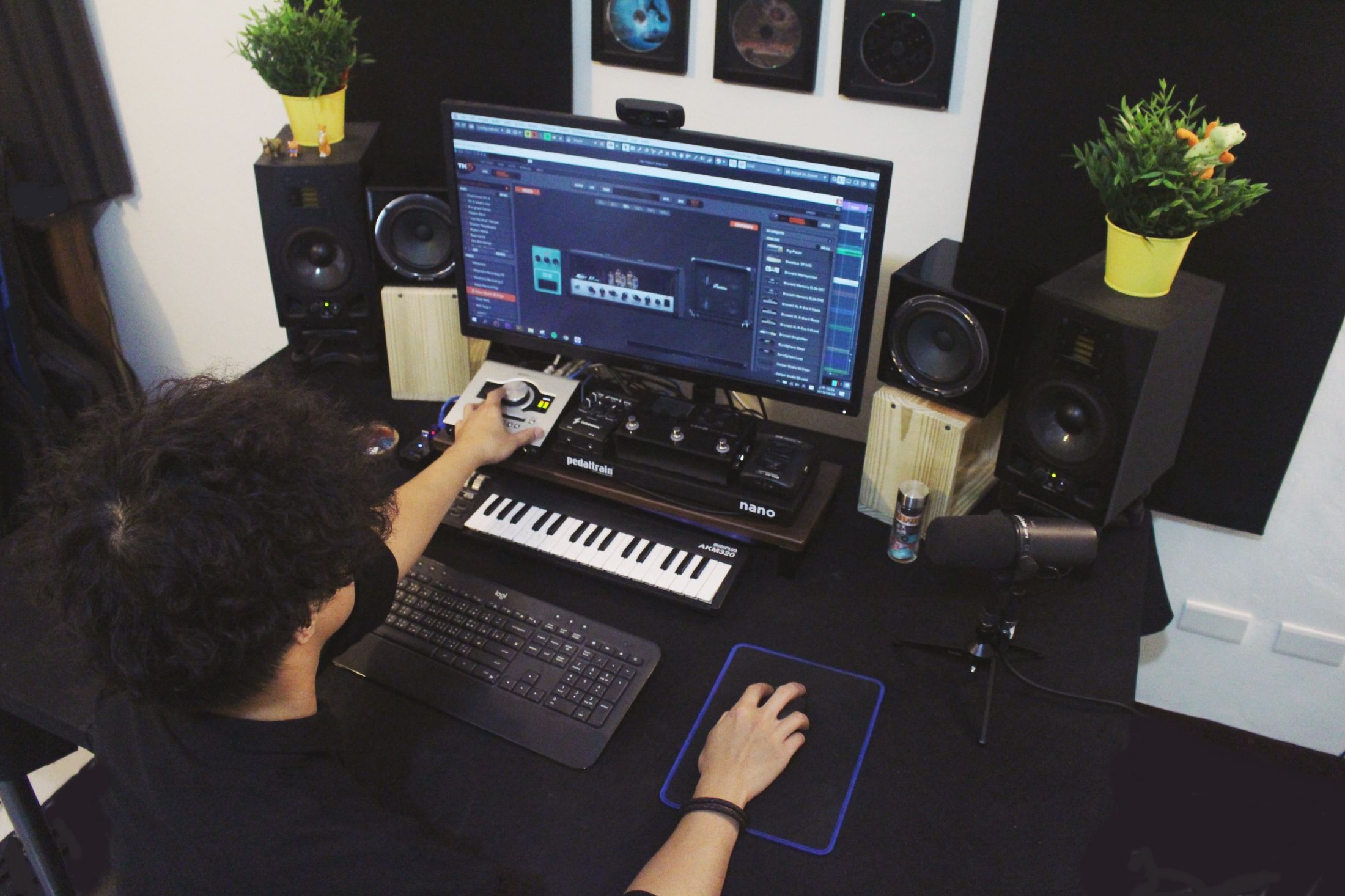 音乐制作入门学习视频,怎样才可以自己制作电音音乐