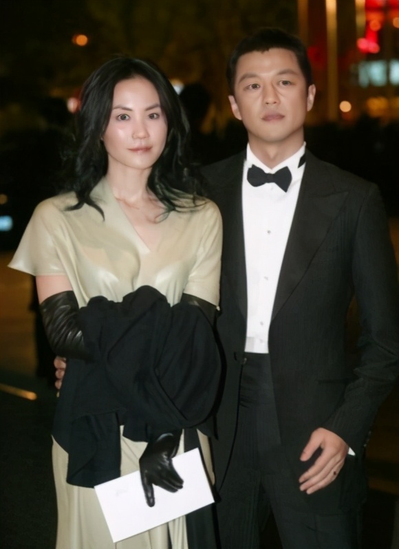 霍建华林心如吵架风波后首次同框,林心如霍建华当街吵架是真的吗