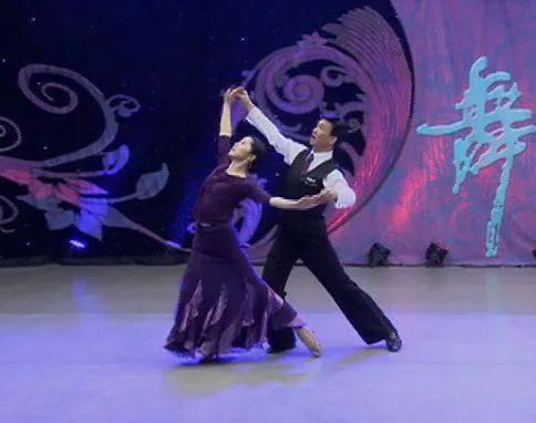 交谊舞入门教程「钥匙?」