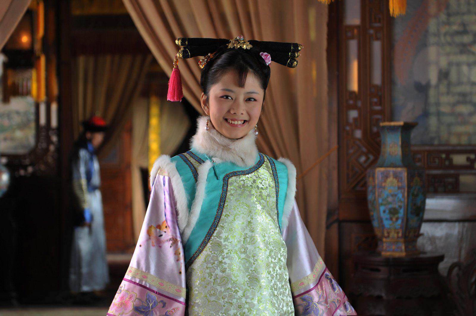 谭松韵为什么总演姐弟恋,谭松韵姐弟恋的电视剧