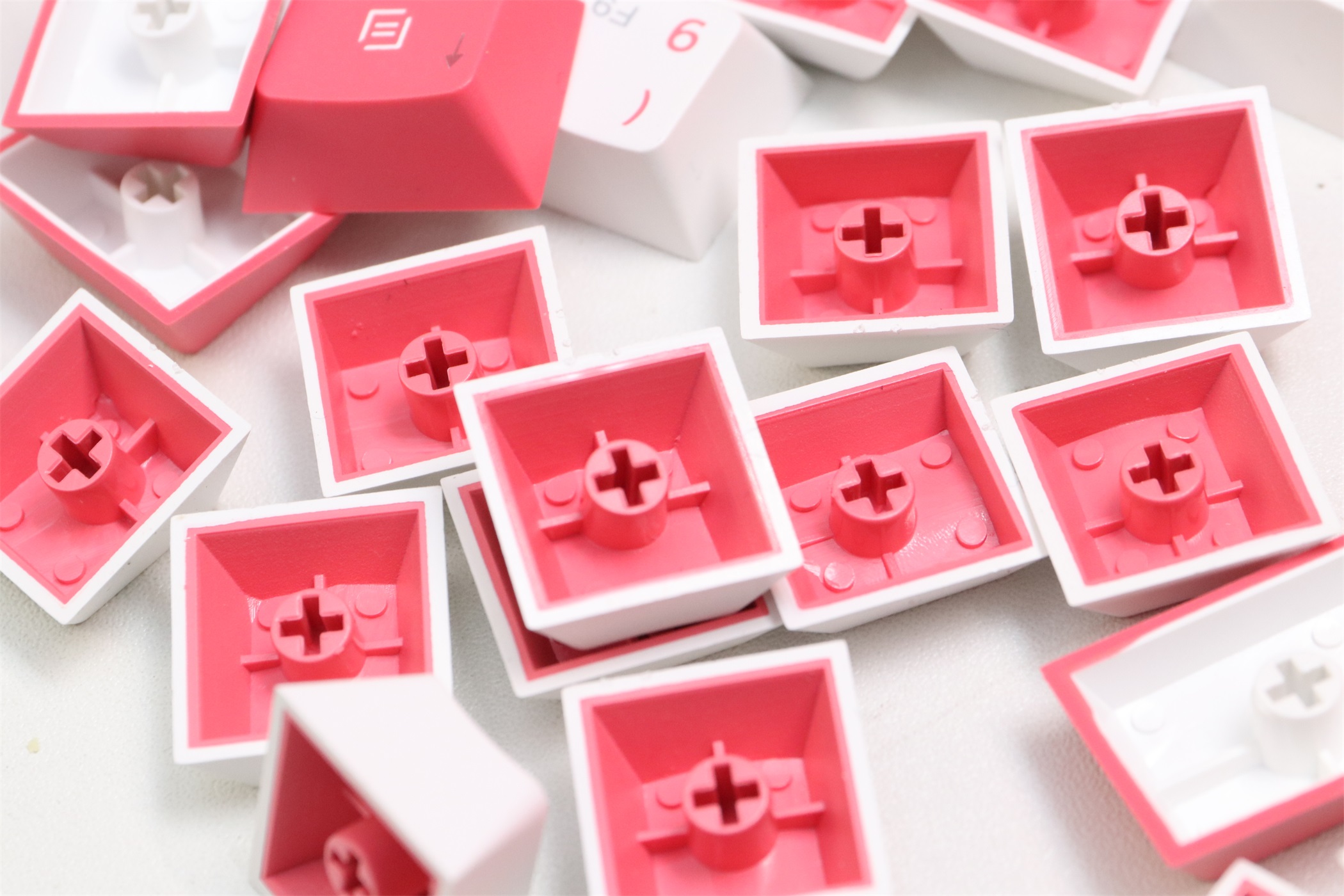 性价比超高的超薄无线键盘,性价比热插拔机械键盘推荐