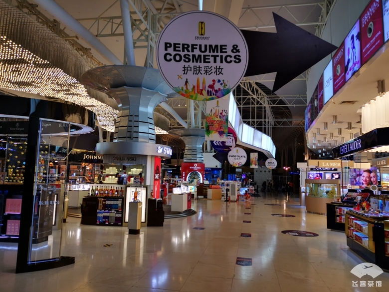 必须为亚航餐饮打call!椰浆鸡肉饭太惊艳了,真正的物美价廉