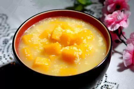 做小米南瓜粥南瓜要不要去皮,小米南瓜粥先下小米还是先下南瓜