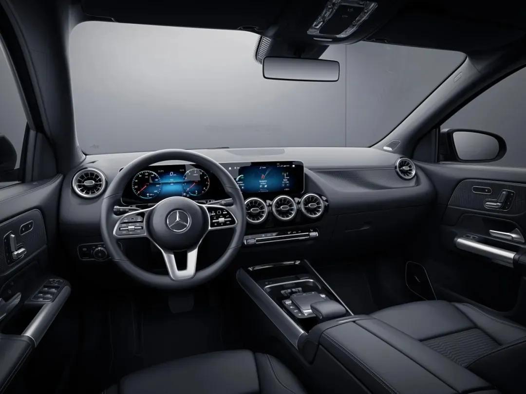 奔驰gla180怎么样值得买吗,奔驰gla180和奥迪q3哪个好