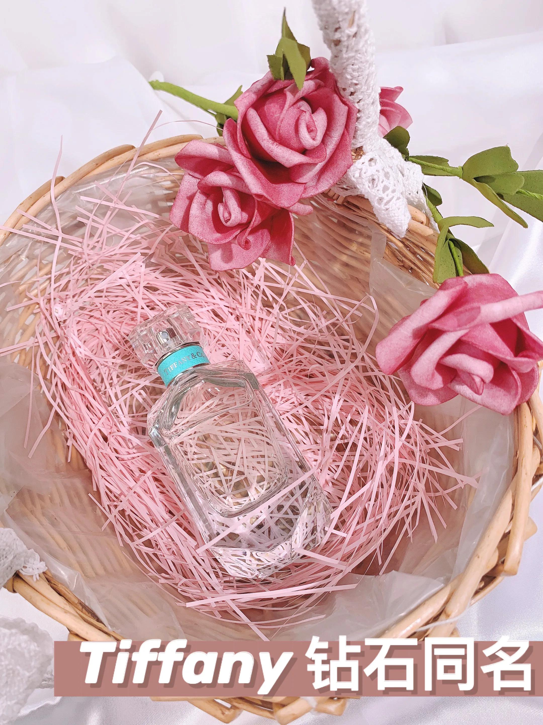 黑鸦香水斩男香,女士香水排名第一斩男香