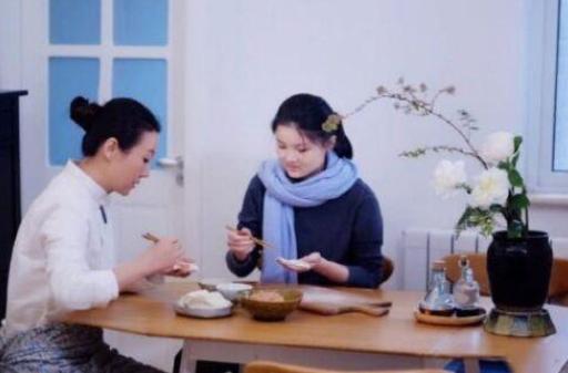 同父不同命的星二代视频,同父不同命的人