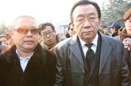 74岁侯耀华微博视频,72岁侯耀华公开录制视频