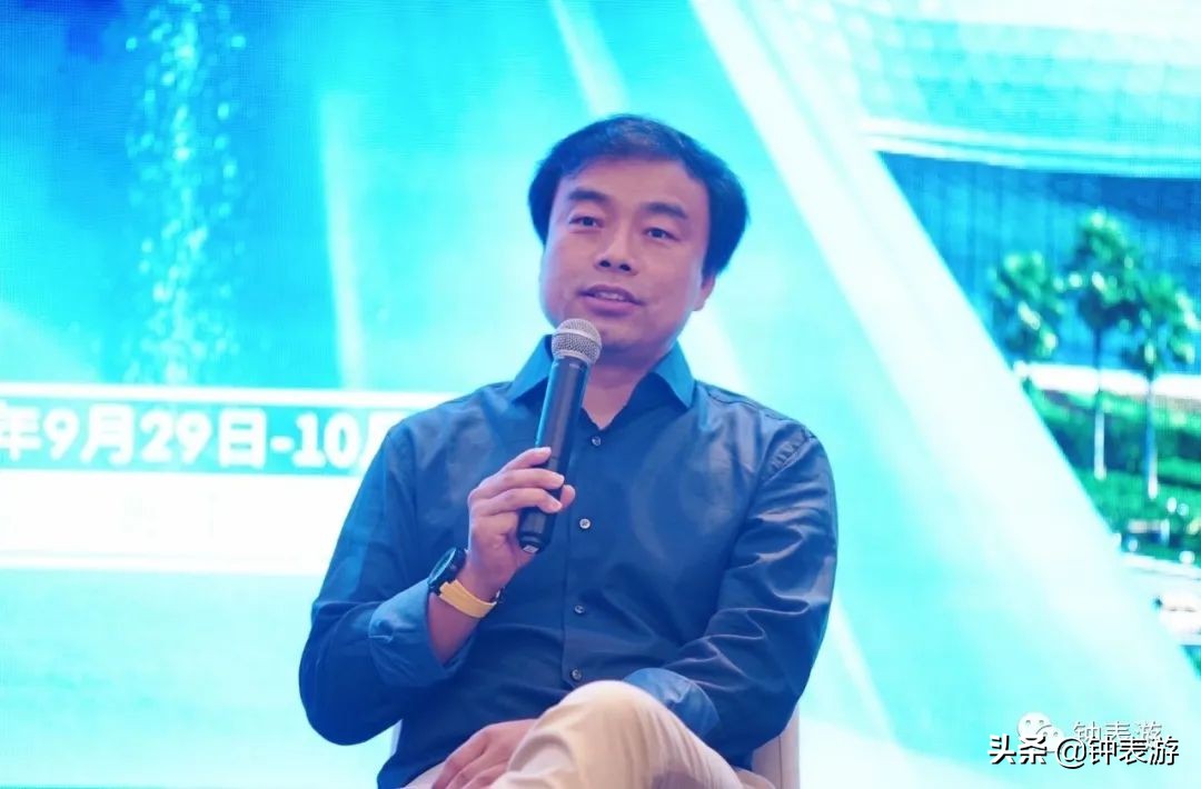 三亚免税城买什么表最合适,一万多在三亚免税店买什么样的表