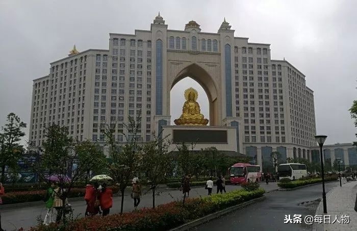 12岁男孩弑母案女孩讲述杀母过程,12岁男孩杀女童后续