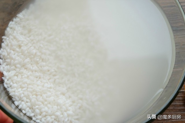 在家做煲仔饭的方法,在家怎么做煲仔饭加什么汁