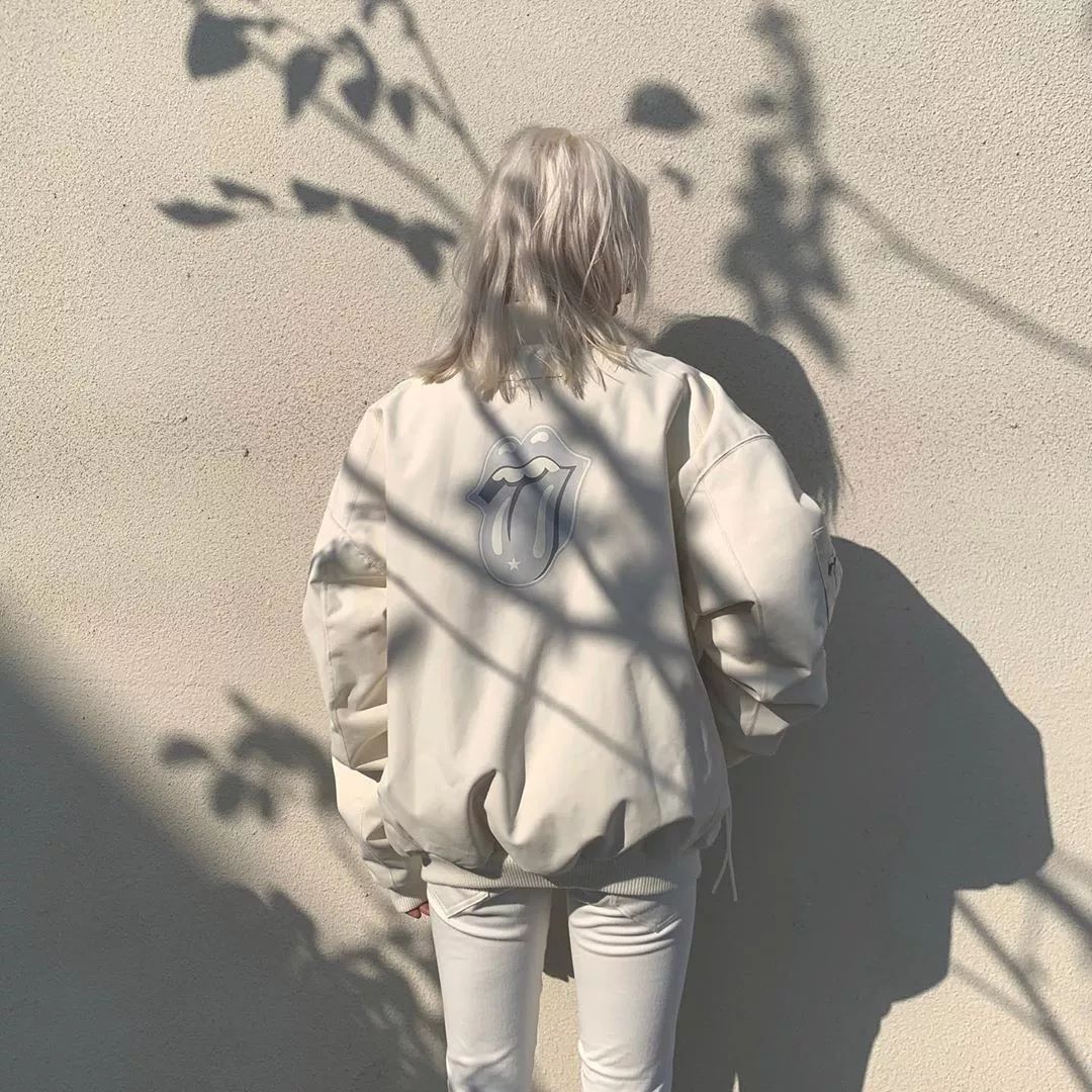 周洁琼代言的运动鞋子,周洁琼鞋