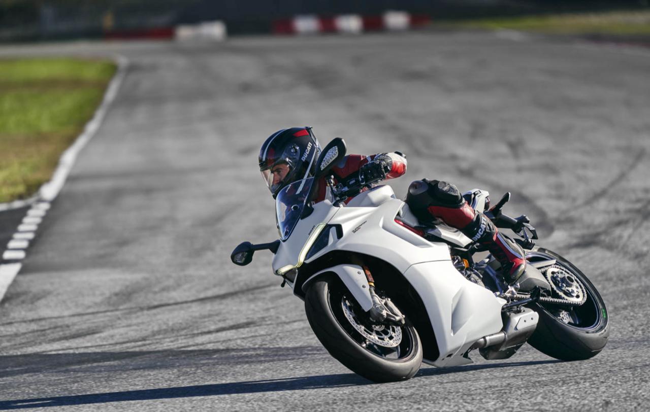 杜卡迪scrambler800,杜卡迪supersport950座高