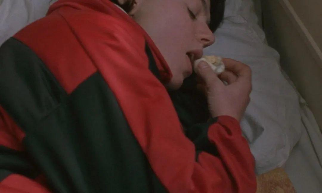 只用一部手机拍视频,只用一台摄影机拍出的电影