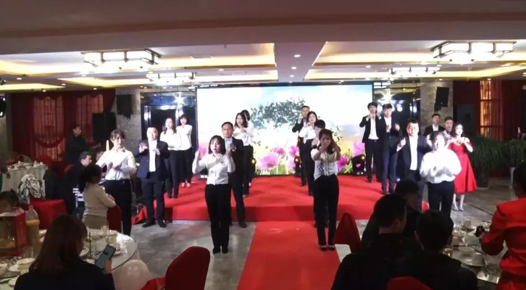 最牛装饰公司展厅布置,最牛网红装饰公司