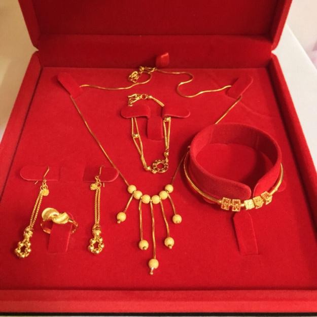 结婚三金五金啥时候流行的,结婚时怎么商量三金或者五金