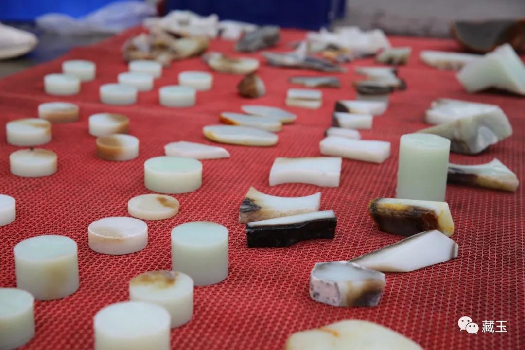 俄料会不会变色,俄料会泛青吗