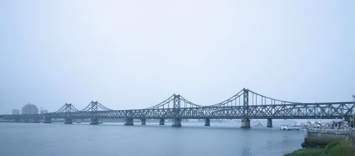 跨过鸭绿江大桥,买鸭绿江大桥事件