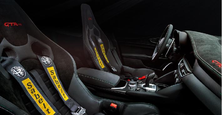 奔驰s对比宾利飞驰,奔驰s和宾利添越