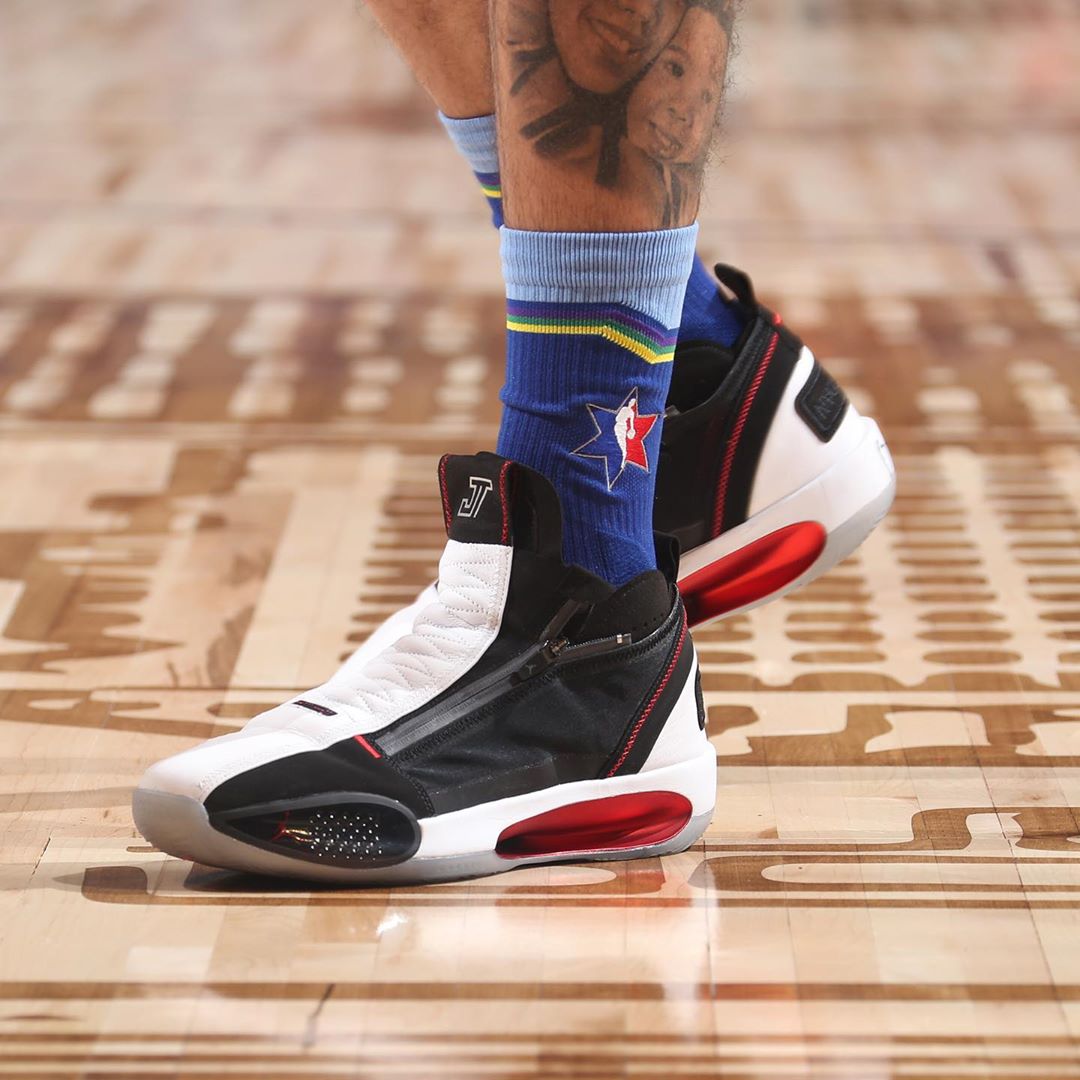 科比上脚球鞋全回顾,今日上脚球鞋全明星