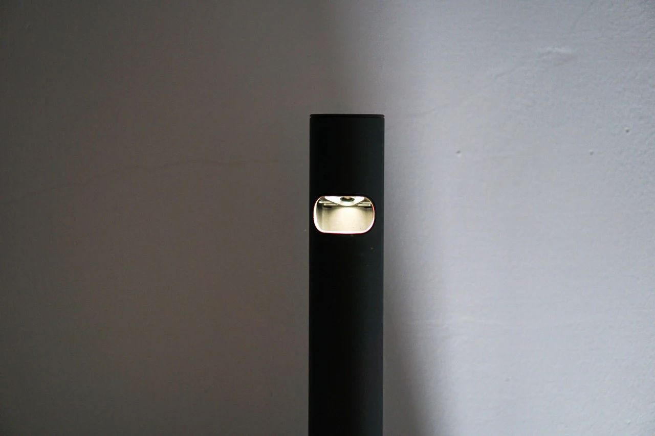 jya台灯评测,jya极简台灯效果