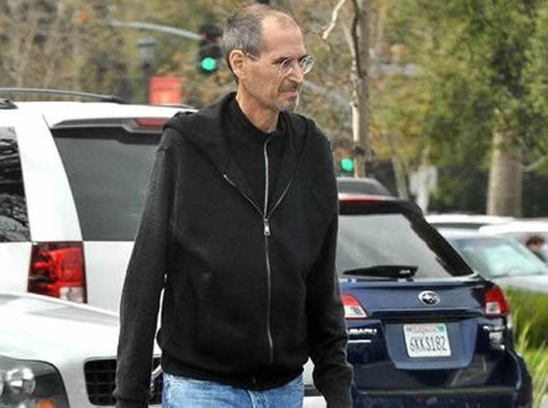 乔布斯为什么不和父亲见面,乔布斯是靠亲生父母成功的吗