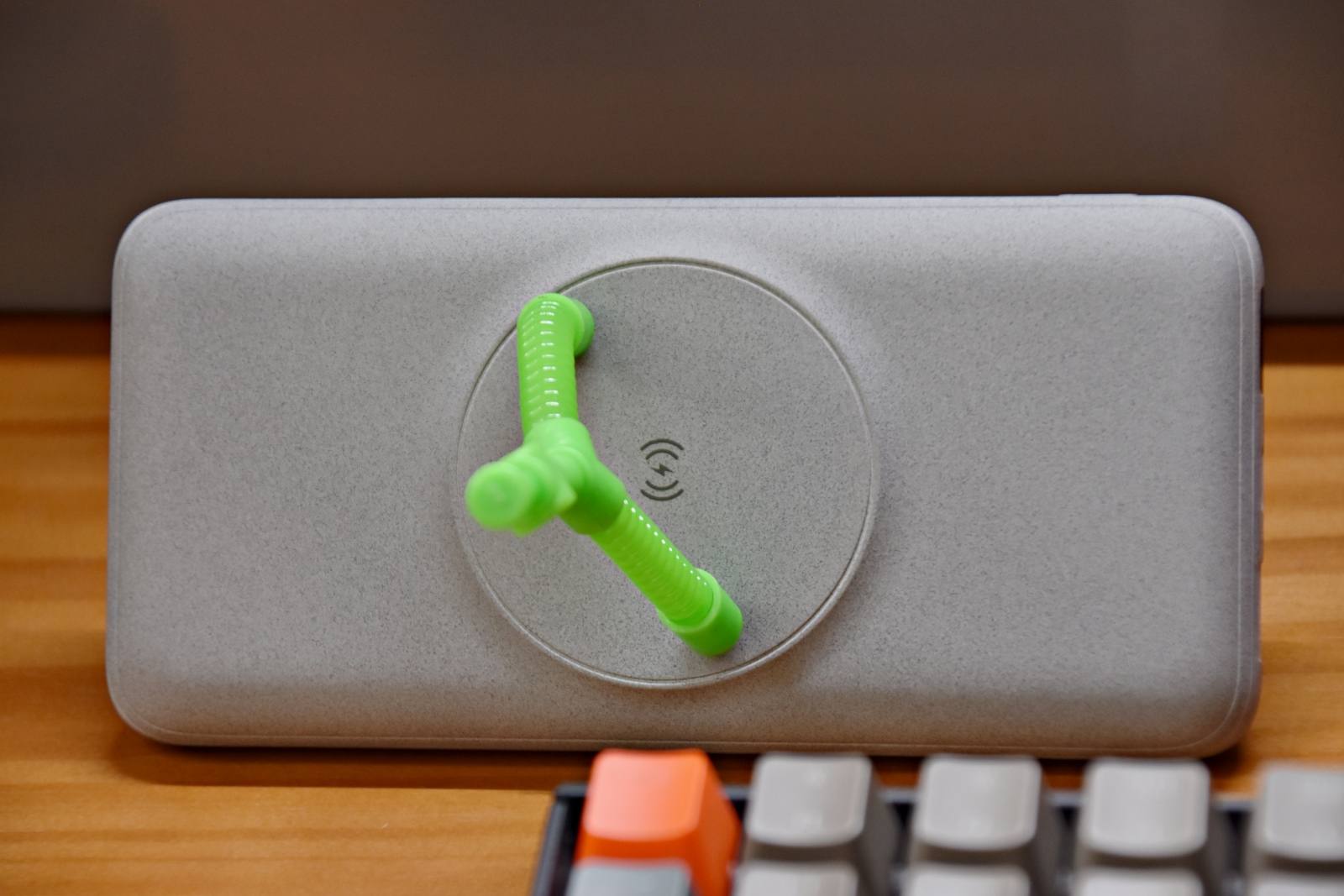 南卡无线磁吸充电宝拆解视频,南卡磁吸充电宝缺点