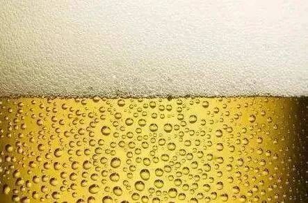 怎么判断泡沫尿是肾病还是糖尿病,血糖高泡沫尿是什么原因造成的