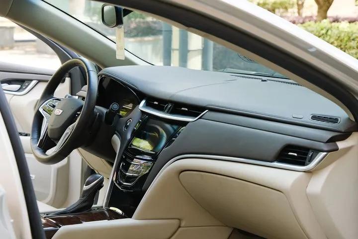 二手凯迪拉克xts和君越哪个值得买,二手凯迪拉克xts推荐买什么配置