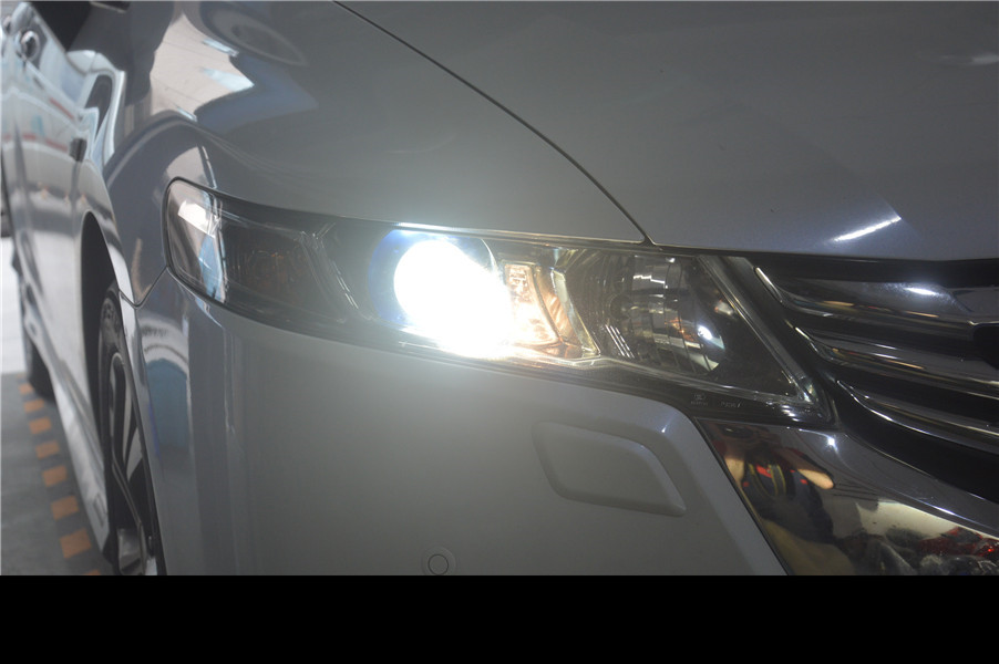 奥德赛车内具体空间,奥德赛车内灯光使用