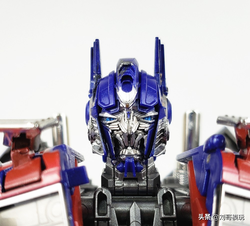 擎天柱玩具最还原,最还原电影的擎天柱玩具