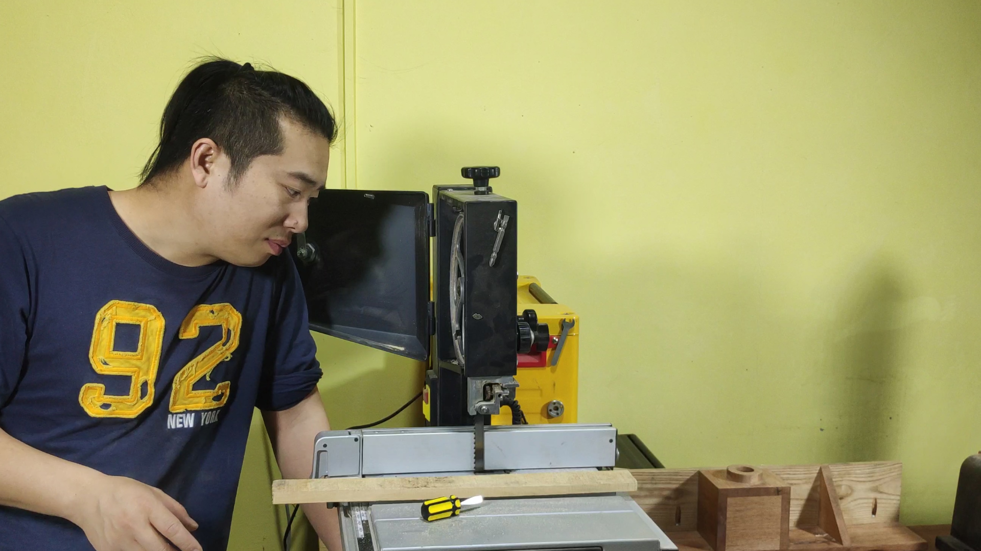 带锯使用注意事项,带锯的使用与维修