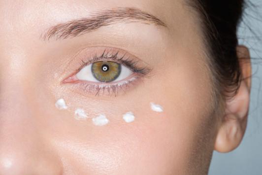 眼周水肿的原因分析,如何改善眼皮浮肿