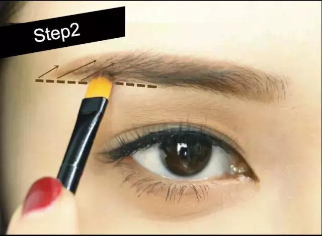 今年流行什么样的眉毛线条眉,一字眉毛流行吗