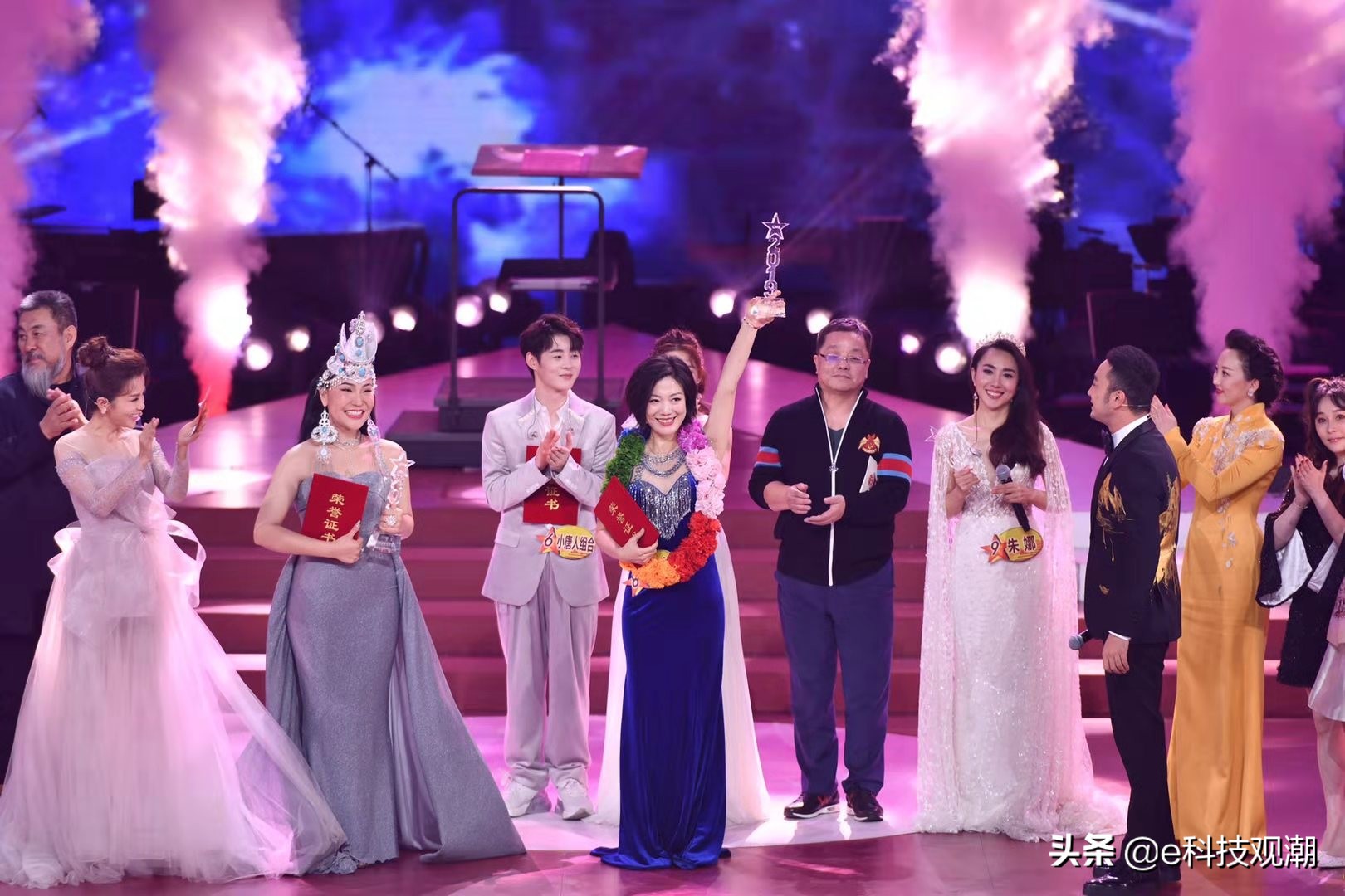 抖音网红小龙女演唱,快手小龙女pk全部视频