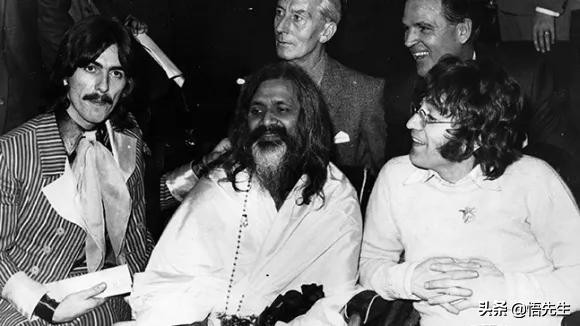 今年theBeatles披头士乐队已经解散整整50年了！