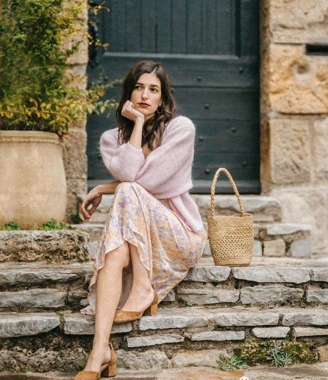 有女人味的女人不一定漂亮,法国女人穿衣风情